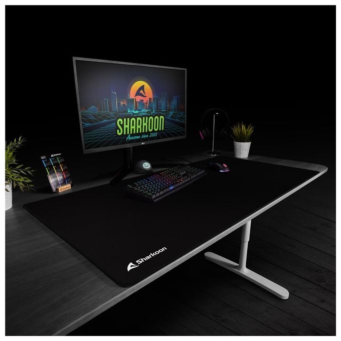 Sharkoon     1200 x 600 x 2,5 mm, Idro-repellente. desk mat