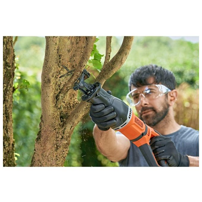 Black+Decker BES 301 Sega a Gattuccio 750W