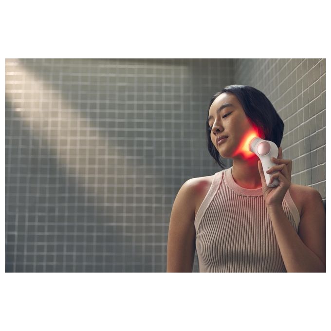 TheraFace PRO - Dispositivo per la cura del viso 6-in-1 con massaggio a percussione - microcorrente - luce LED blu e rossa da Therabody (Bianco)