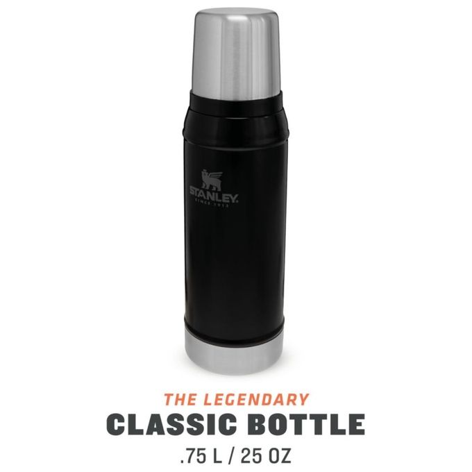 Stanley Classic Borraccia S 0.75 Litri Matte Nero Pebble