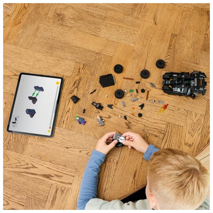 LEGO 76303 Tumbler di Batman Contro Two-Face e The Joker Set da Costruzione 429 pezzi colore Multicolore