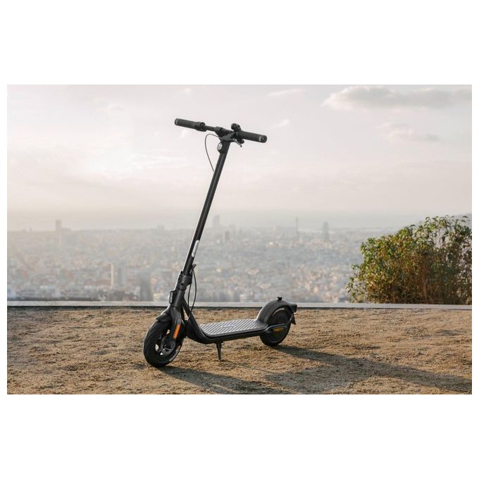 Ninebot by Segway KickScooter F2 E 25 km-h Nero 10.2 Ah