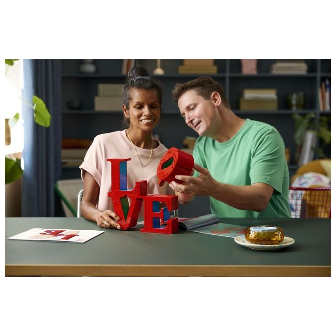 LEGO Art LOVE, Modellino da Costruire Iconica Scultura Pop di Robert Indiana, Hobby Creativo per Adulti, KIT_ Modellismo da Collezione, Idea Regalo Donna, Uomo, Fidanzamento e Anniversario 31214