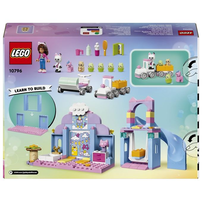LEGO 10796 LEGO Gabby's Dollhouse Asilo Gatto-Orecchio di Gabby Set da Costruzione con Personaggi Animali e Accessori 165 Pezzi colore Multicolore