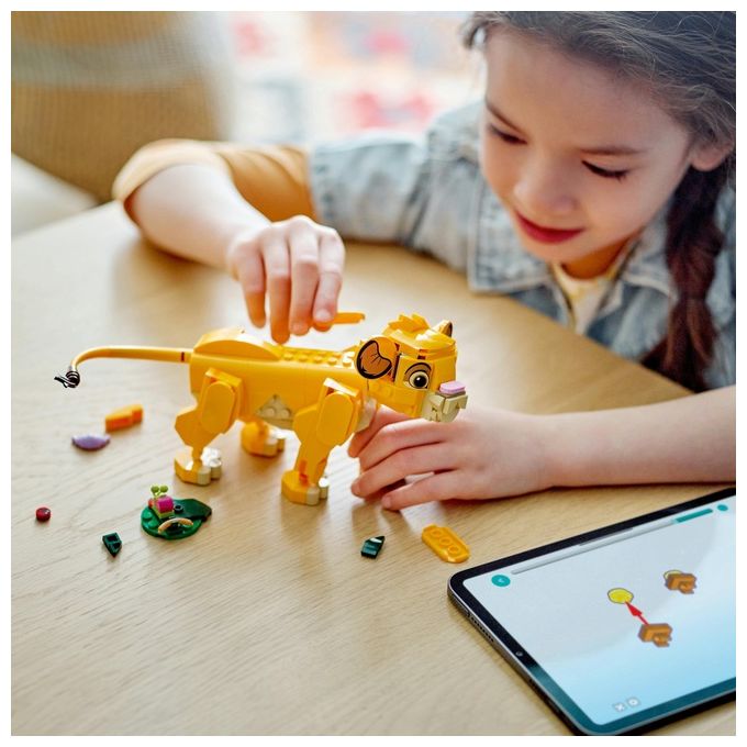 LEGO Disney Simba il Cucciolo del Re Leone Giochi di Fantasia per Bambini e Bambine da 6 Anni Personaggio Giocattolo Costruibile con Parti Snodabili dal Film d'Animazione Idea Regalo 43243