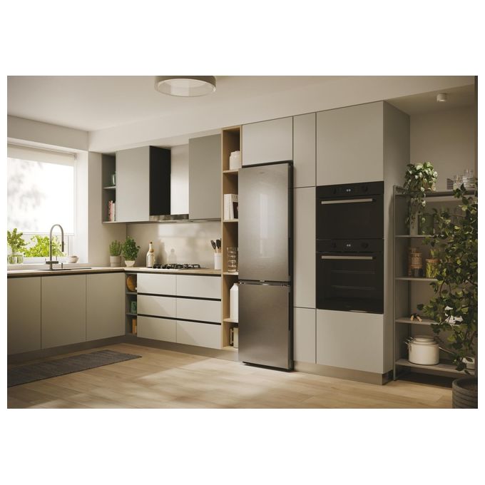 Candy Fresco 300 CNCQ2T518EX Frigorifero Libera installazione 2 porte No Frost Connettivita' Contenuti extra Classe E Inox