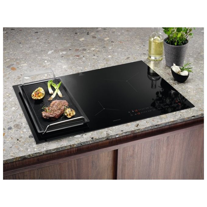 Electrolux EIS82449C Piano Cottura a Induzione in Vetroceramica 4 Zone Infinite Hob2Hood Bridge SenseBoil 80 cm Nero