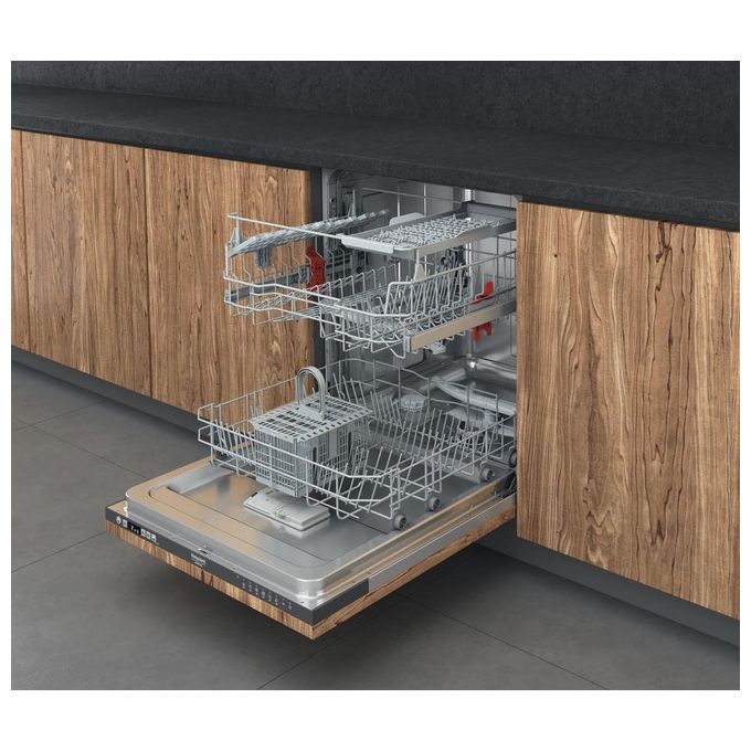 Hotpoint HI 5010 C A Lavastoviglie da incasso a Scomparsa Totale 13 Coperti Classe energetica F 14 progammi Terzo cesto 60 cm