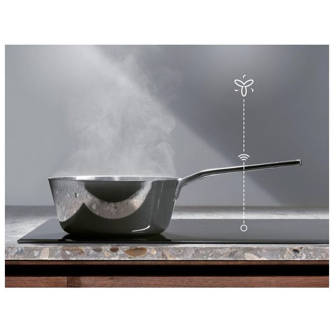 Electrolux EIT81443 Piano cottura a Induzione in Vetroceramica 4 Zone 80 cm Connessione Hob2Hood Nero