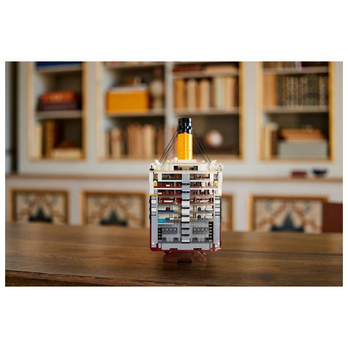 LEGO Creator Titanic Modello in Mattoncini da Costruzione per Appassionati e Collezionisti di Tutte le Eta'