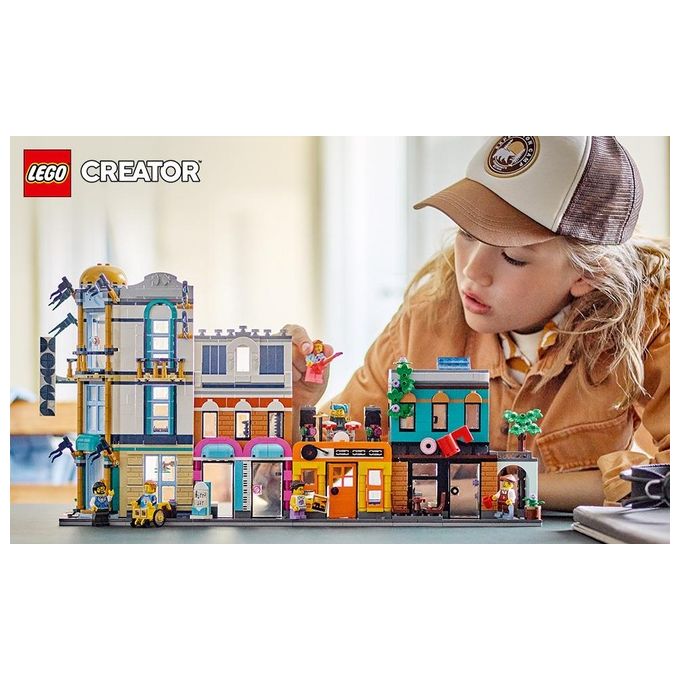 LEGO Creator 3in1 31141 Strada Principale, Grattacielo Art Déco o Strada del Mercato, Kit Modellismo per Costruzioni Creative