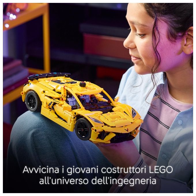 LEGO Technic Chevrolet Corvette Stingray - Modello di Auto da Corsa da Costruire, Giochi per Bambini e Bambine da 9 Anni in su Fan delle Macchine Giocattolo e dei Veicoli Sportivi con Funzioni 42205