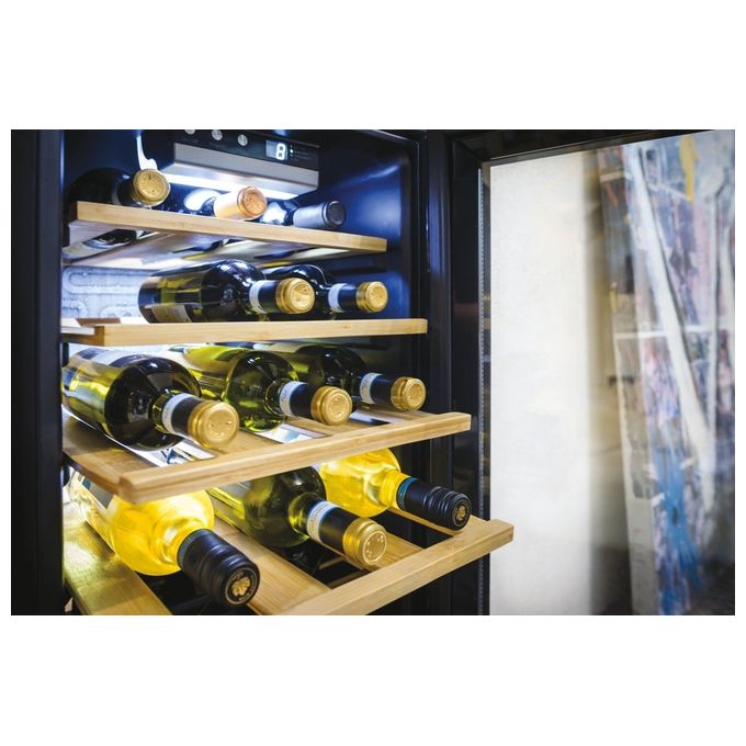 Candy CWCEL 210 DiVino Cantinetta Vino 21 Bottiglie Classe energetica G 7 ripiani cromati 70 cm Nero