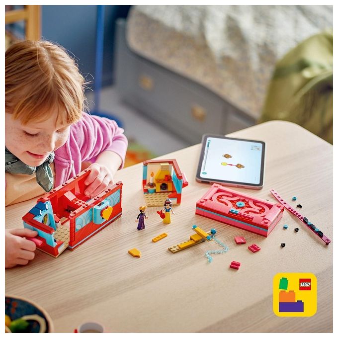 LEGO Disney Portagioie di Biancaneve Giocattolo Principesse da Costruire Giochi per Bambine e Bambini da 6 Anni con Mini Bamboline Accessori e un Braccialetto Personalizzabile Idea Regalo 43276