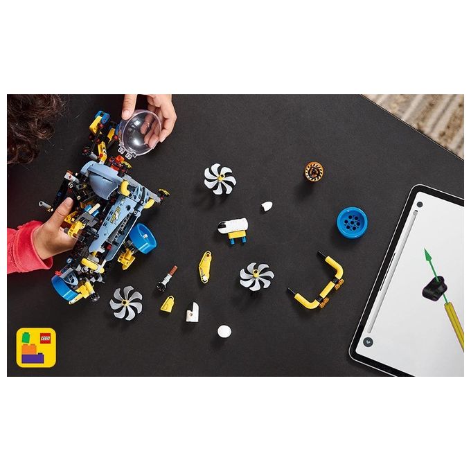 LEGO Technic Sottomarino per Esplorazioni Abissali