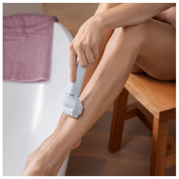 Panasonic ES‑EY30‑V503 Epilatore a pinzette ricaricabile 3 velocita' testine incluse: epilazione + precisione + zona sensibile utilizzo Wet and Dry autonomia 30 min colore Bianco-lilla