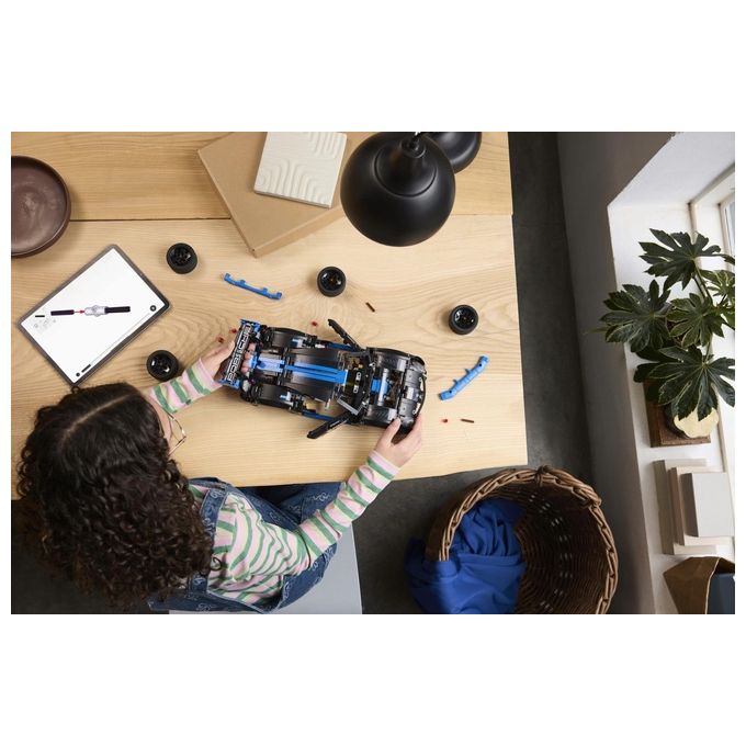Lego Technic Auto da Corsa Porsche GT4 e-Performance, Macchina Telecomandata, Modellino di Auto da Costruire Interattivo
