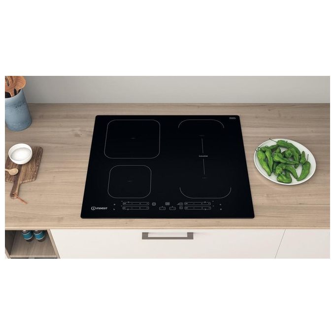 Indesit IB65B60NE Piano cottura a induzione 60 cm 4 zone DualZone PushandGo colore Nero