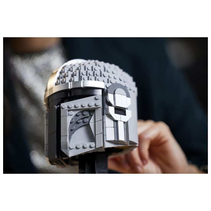 LEGO Star Wars 75328 Casco del Mandaloriano, Elmo da Collezione, Regalo per Adulti da Esposizione di Guerre Stellari