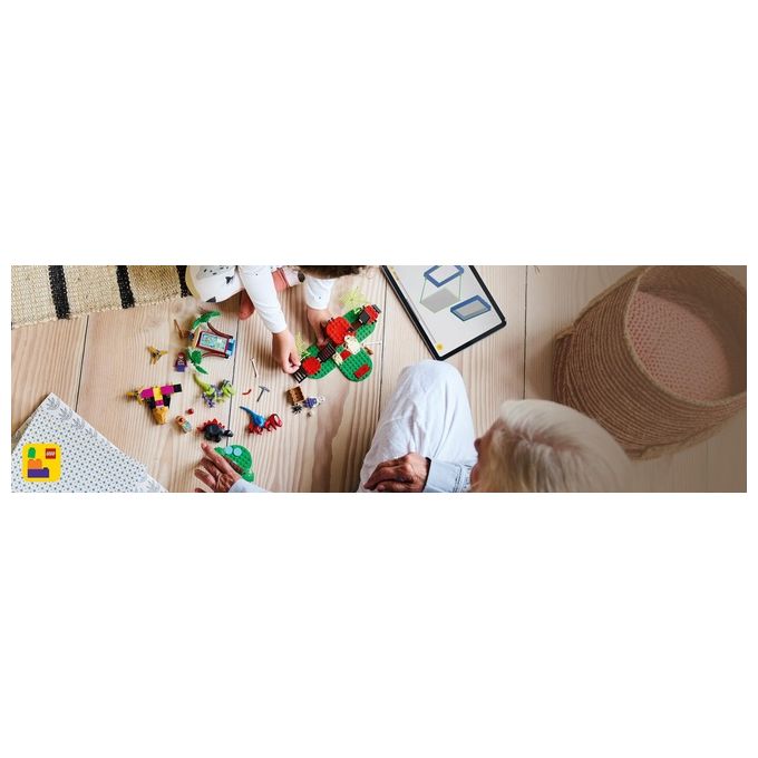 LEGO Set Battaglia con il Raptor al Quartier Generale Sull'albero di Spider-Man