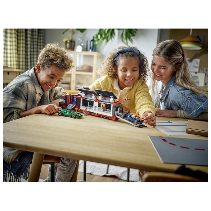 LEGO City Formula 1 Autotrasportatore F1 con monoposto RB20 e AMR24 F1 60445