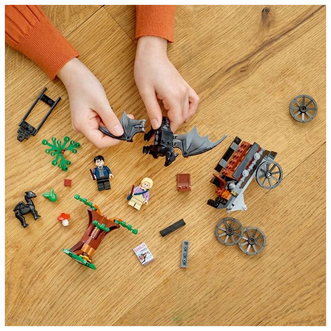 LEGO Harry Potter Thestral e Carrozza di Hogwarts