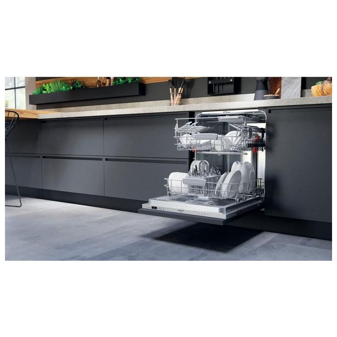 Hotpoint HIS 5020 C Lavastoviglie da incasso a Scomparsa Totale 14 Coperti Classe energetica E 6 programmi Motore Inverter Active Dry Terzo cesto 60 cm Argento