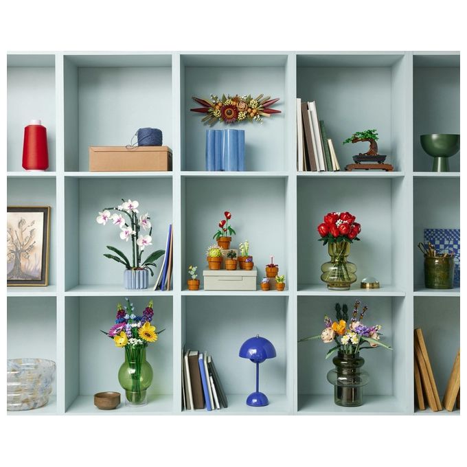 LEGO Icons 10329 Piantine, Collezione Botanica con Fiori Artificiali, Decorazione Casa, Idea Regalo di Compleanno Donna o Uomo
