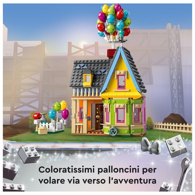 LEGO Disney e Pixar 43217 Casa di “Up'', Modellino con Palloncini e Figure di Carl, Russell e Dug, Set Disney 100° Anniversario