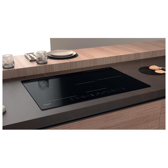 Hotpoint HB 0577B NE Piano cottura induzione 77 cm 4 zone funzione Combi Duo Active Cook controlli touch Nero