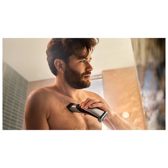 Philips BG7025-15 Bodygroom 7000 Depilatore Corpo da Uomo Wet and Dry Testina 4D Autonomia 80 min Nero