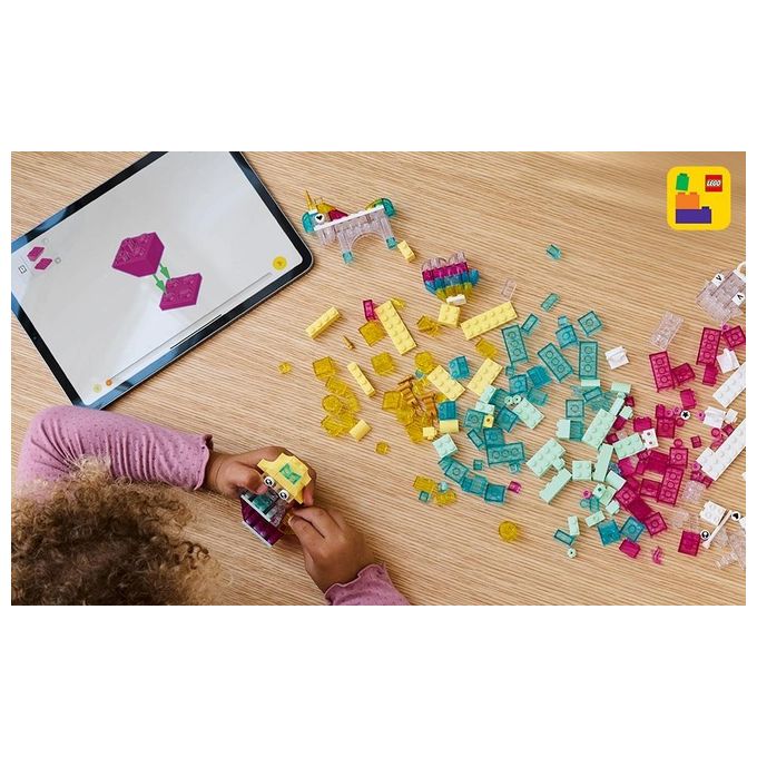 LEGO Classic Scatola Magica Trasparente - Mattoncini Colorati e Clip Portachiavi - Crea Unicorni Giocattolo Draghi Uccelli e altre Figure Kit Arti e Mestieri per Bambine e Bambini da 5 Anni - 11040
