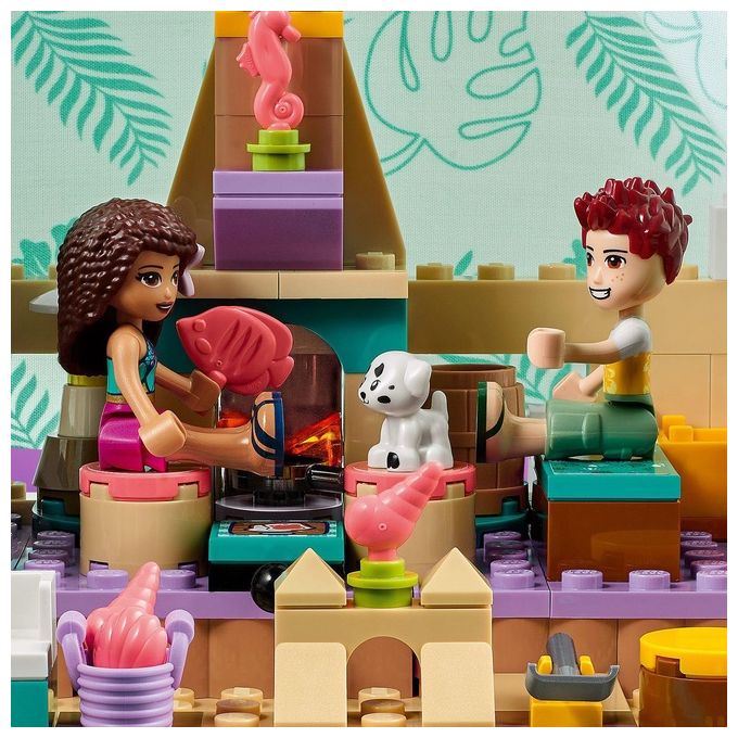 LEGO Friends Glamping sulla Spiaggia