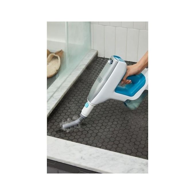 Black+Decker BHSM15FX08 – Pulitore a vapore 2 in 1, capacita' serbatoio 0.5 L, Potenza 1500 W, Pressione vapore elevata, Autonomia fino a 20 min, Kit estensione incluso, Colore Bianco-Arancio