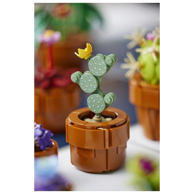 LEGO Icons 10329 Piantine, Collezione Botanica con Fiori Artificiali, Decorazione Casa, Idea Regalo di Compleanno Donna o Uomo