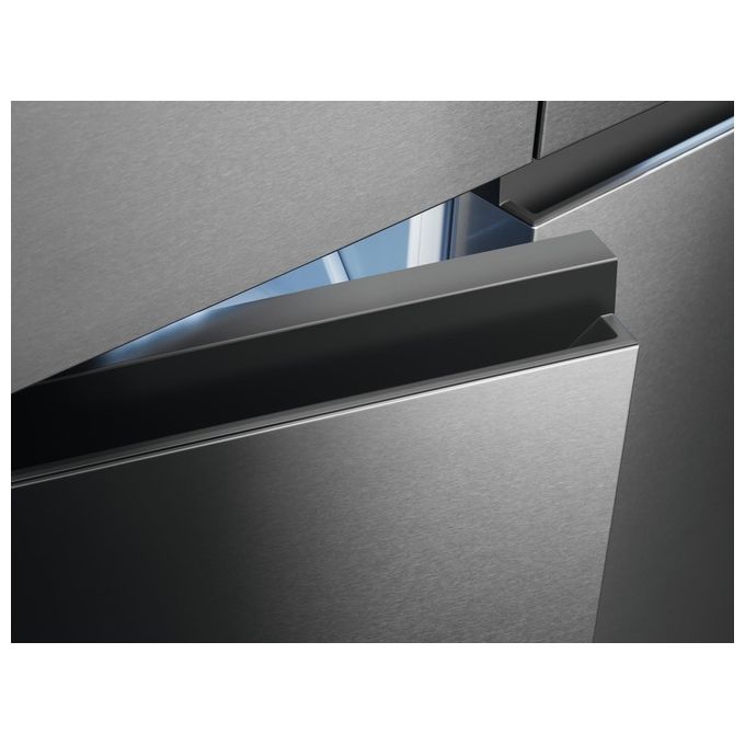 ELECTROLUX ELT9VE52U0 Frigorifero 4 porte Side by Side 522 Litri Classe E Total No Frost colore Inox