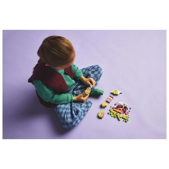 LEGO Classic Alimenti Creativi Piccolo Set di Giochi di Fantasia per Bambini e Bambine da 4 Anni in su con Cibo Giocattolo in Plastica da Costruire e Ricostruire in Altre Forme Idea Regalo 11039