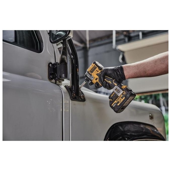 DeWalt DCF850NT-XJ Trapano Avvitatore Battente a Batteria