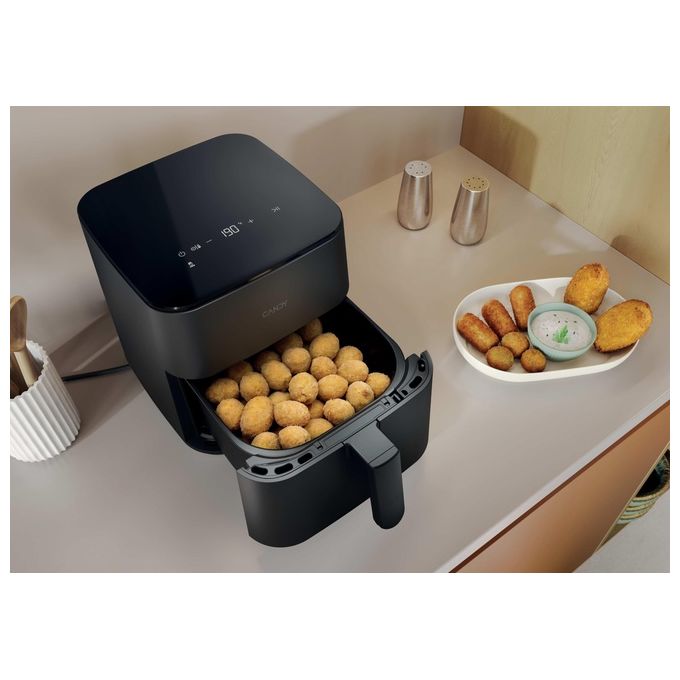 Candy CCAF 011 Friggitrice ad Aria Capacita' 5 Litri Potenza 1500 Watt colore Nero