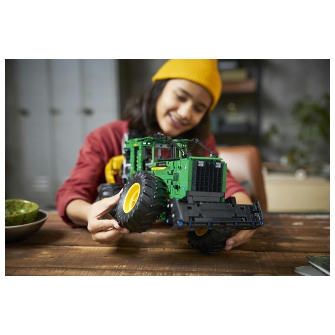 LEGO Technic 42157 Trattore John Deere 948L-II, Modellino da Costruire di Veicolo Giocattolo con Funzioni Pneumatiche e 4WD