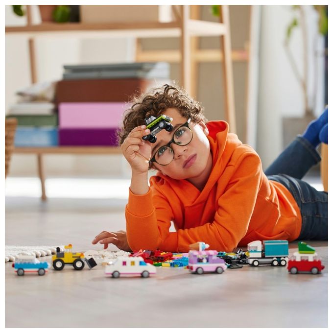 LEGO Classic 11036 Veicoli Creativi, Modellini di Auto in Mattoncini, Macchine Giocattolo per Bambini e Bambine 5+ Anni