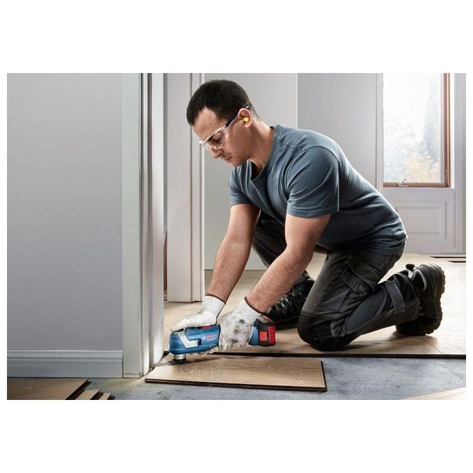 Bosch GOP 18V-34 Utensile Multifunzione a Batteria