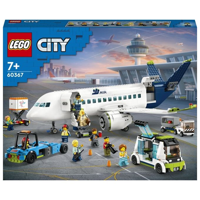 LEGO City 60367 Aereo Passeggeri, Modellino di Aeroplano Giocattolo da Costruire con 9 Minifigure e Veicoli dell'Aeroporto