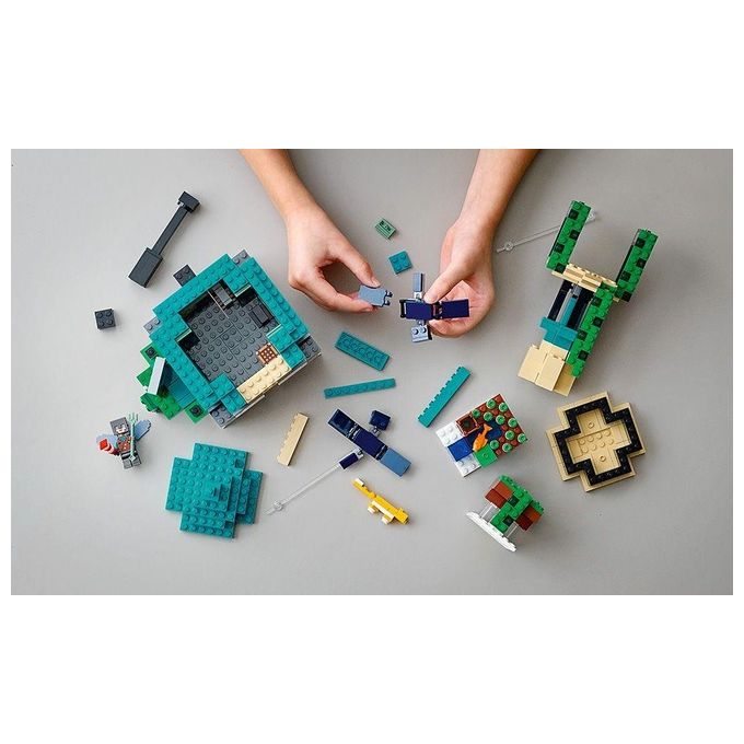 LEGO Minecraft Sky Tower