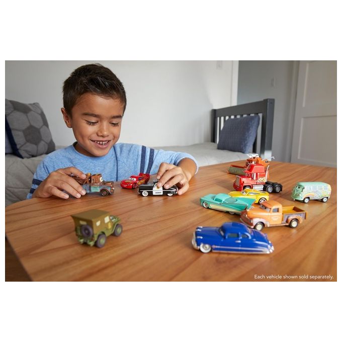 Mattel FJH93 Disney Pixar Cars 3 Veicolo Die-Cast Luigi e Guido scala 1:55