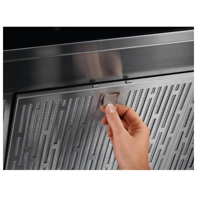 Electrolux KFTB19X Cappa a Camino Classe energetica A+ 5 Velocita' Aspirante o Filtrante SilenceTech Funzione Breeze 90 cm Inox