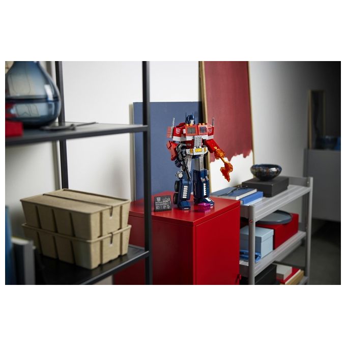 LEGO Icons Optimus Prime, Modellino da Costruire 2 in 1 del Leader dei Transformers, Set da Collezione per Adulti, 10302