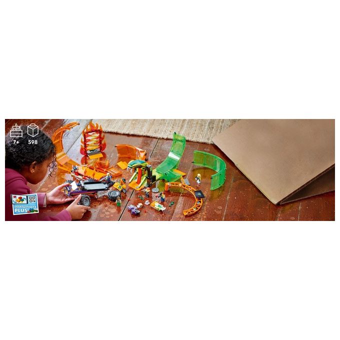 LEGO 60339 Arena delle acrobazie Set da costruzione 598 pezzi 7 minifigure colore Multicolore