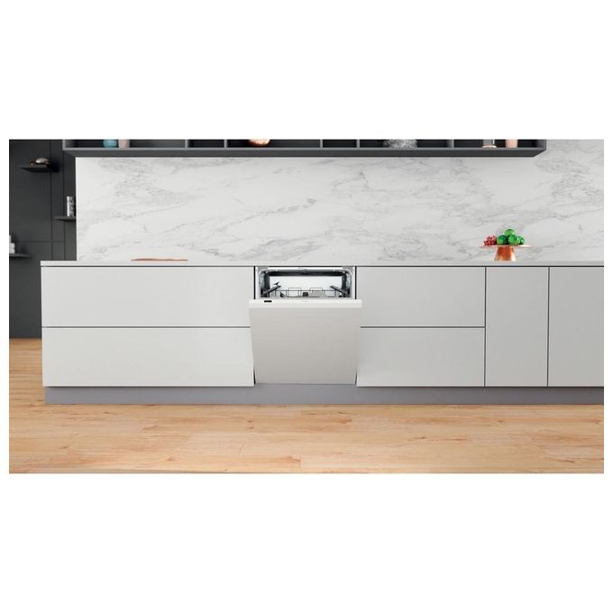 Whirlpool WIS 5020 Lavastoviglie da Incasso a Scomparsa Totale 14 Coperti Classe energetica E 6 programmi NaturalDrive Flexi Space 60 cm