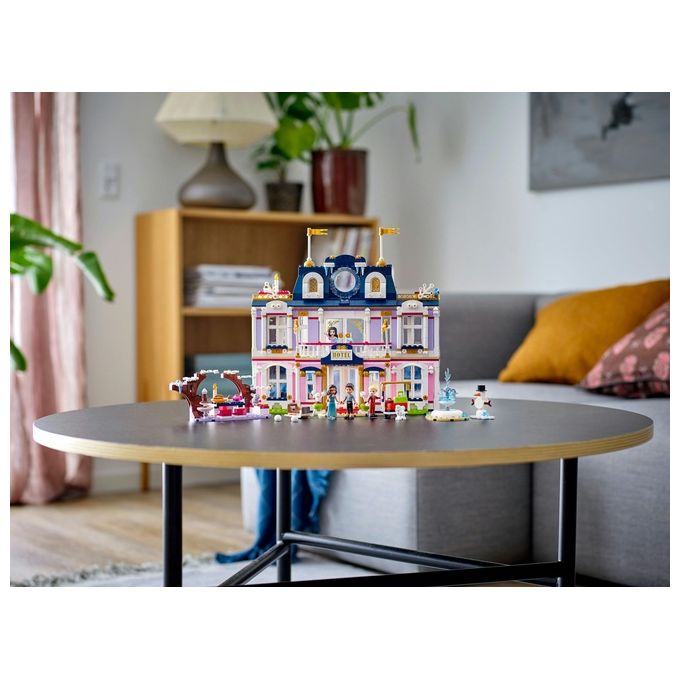LEGO Friends Grand Hotel di Heartlake City